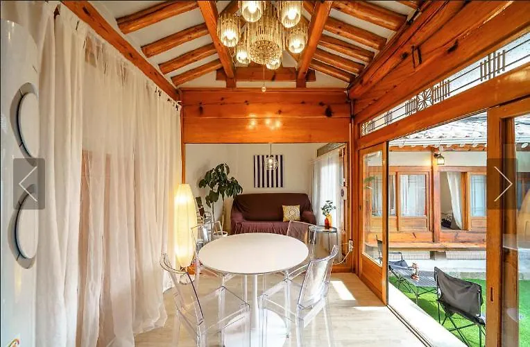Shim San Jae Villa Seoul