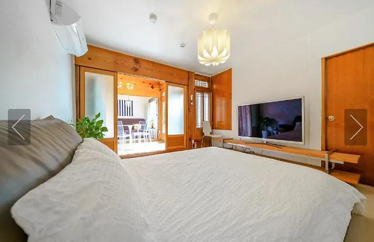 Shim San Jae Villa Seoul