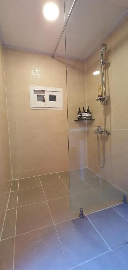 Shim San Jae Villa Seoul